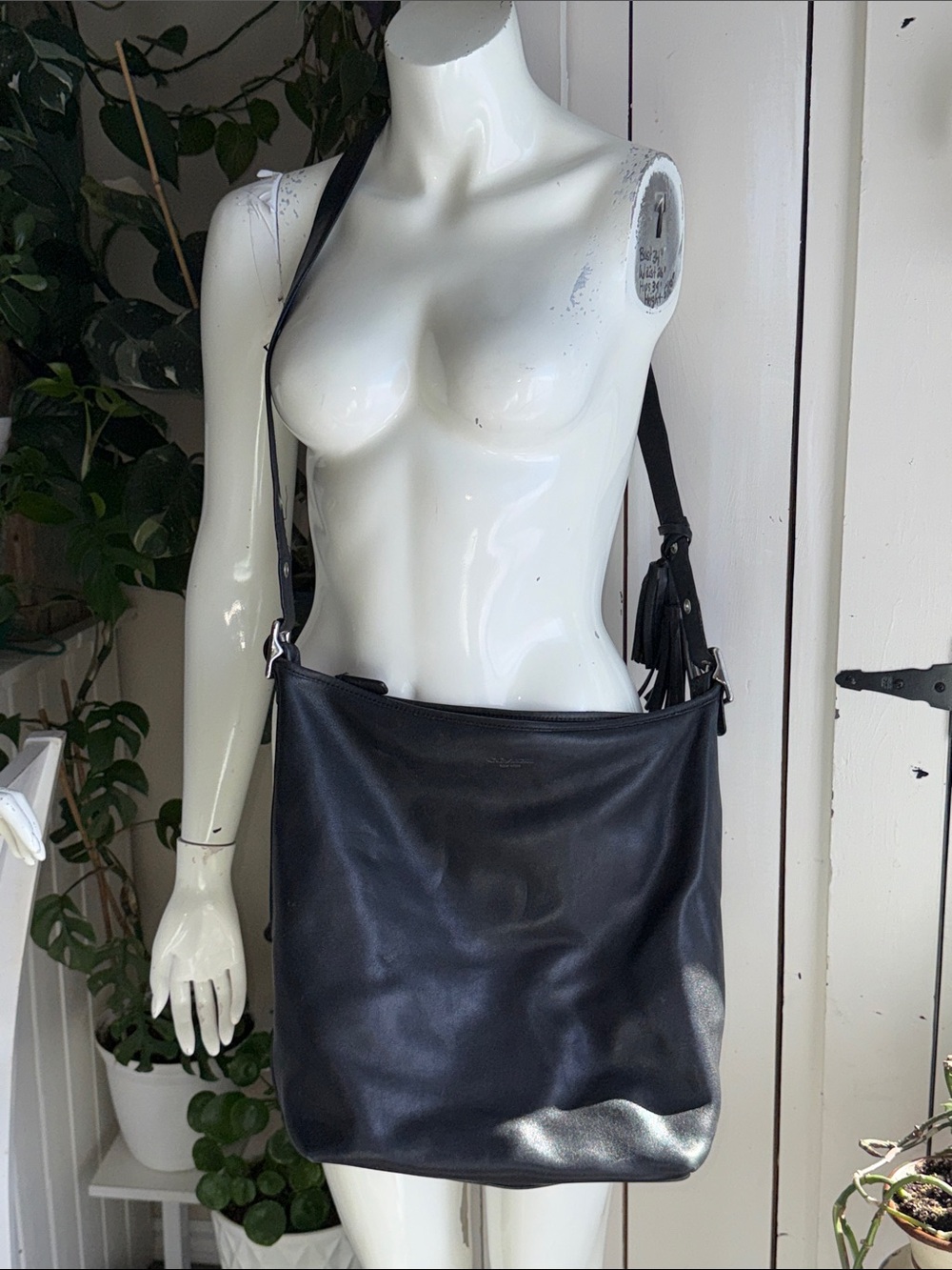 Authentic Coach Legacy Tassel Shoulder Bag 19889 Black Leather